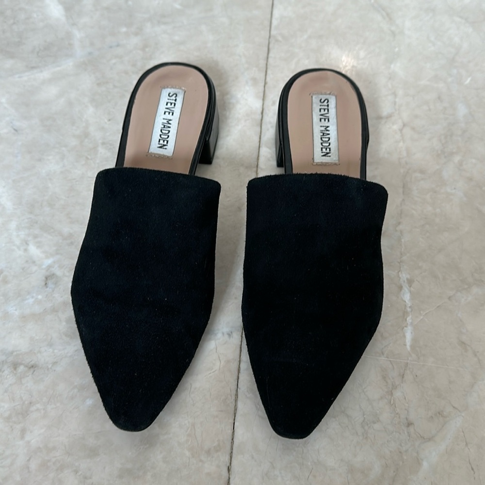 Steve Madden black suede mules - pointed toe